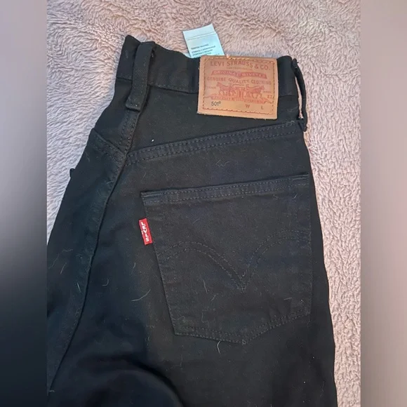 levi jeans - Picture 2 of 4